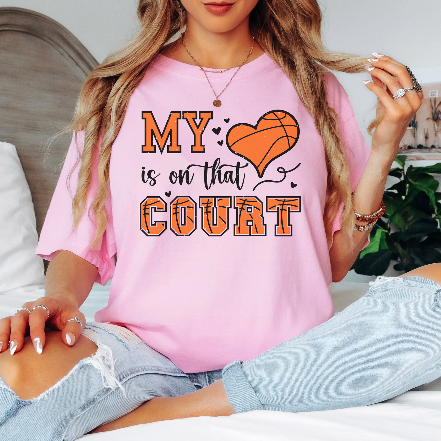Basketball Comfort Colors Shirt – My Heart Is On That Court Graphic Tee, Cute Game Day Shirt for Moms and Fans