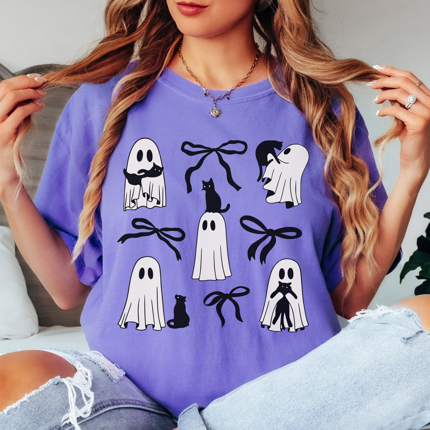 Ghost Cat Halloween Shirt – Cute Black Cat & Bow Graphic – Comfort Colors Tee