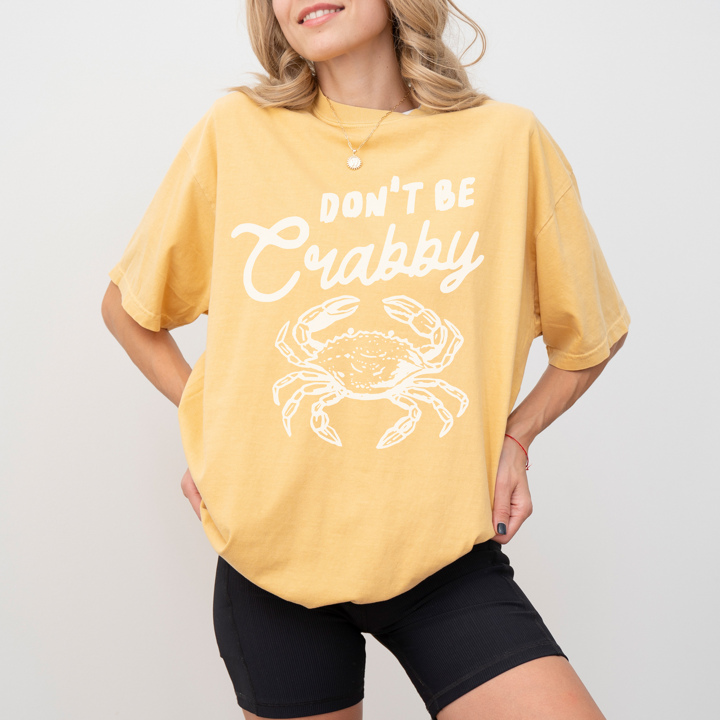 Don’t Be Crabby Shirt – Funny Coastal Comfort Colors Tee, Beach Graphic Shirt for Women, Soft Garment-Dyed Summer Top
