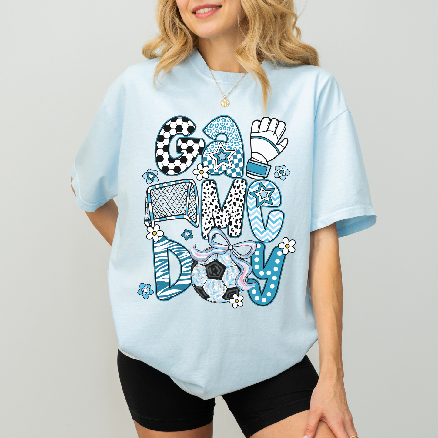 Soccer Game Day Shirt – Comfort Colors Graphic Tee with Bow for Soccer Moms & Fans