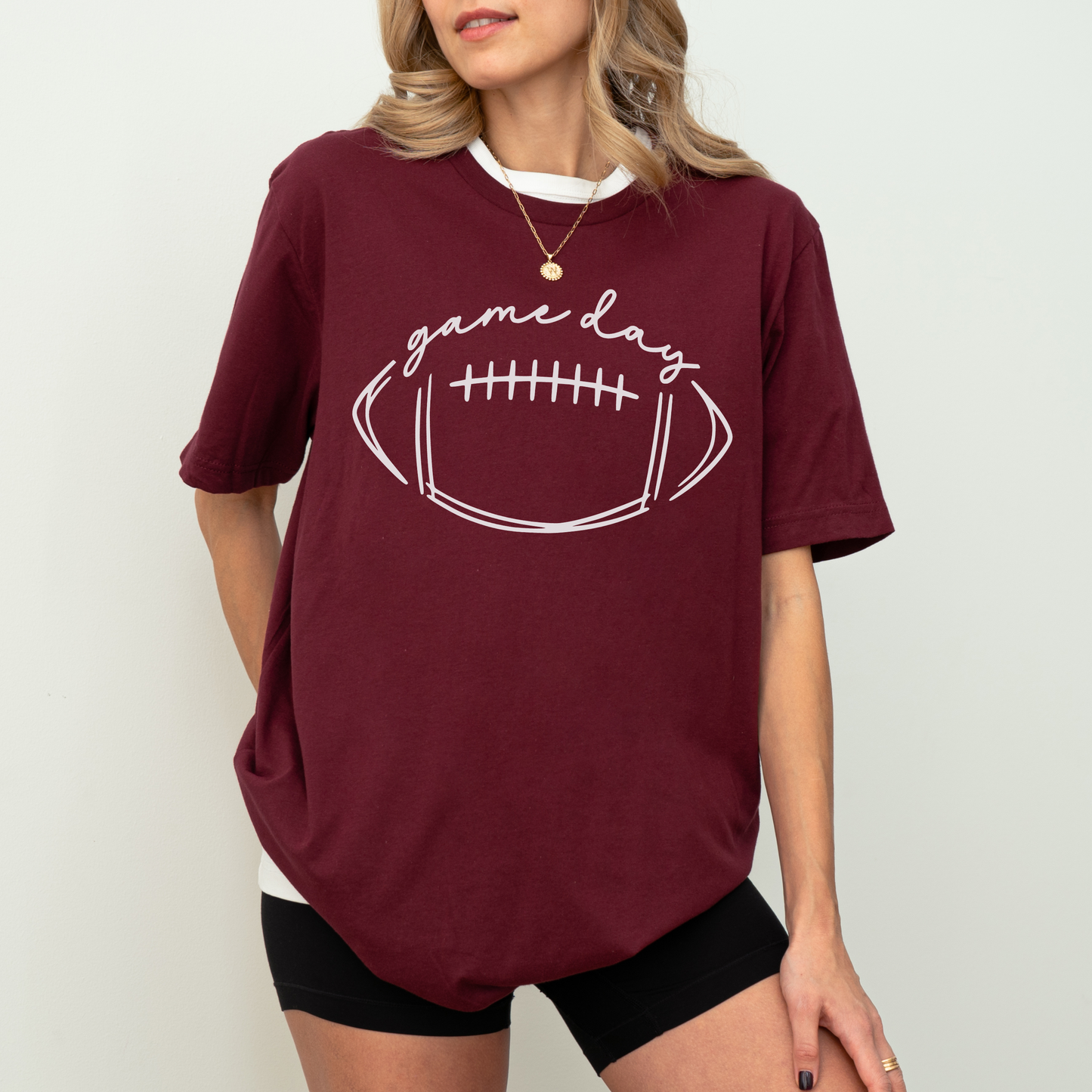 Game Day Football Shirt – Fall Sports Graphic Tee for Women, Football Mom T-Shirt, Sideline Tailgate Outfit