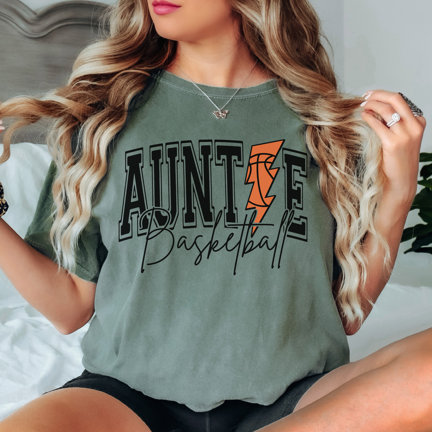 Basketball Auntie Comfort Colors Tee – Lightning Bolt Game Day Shirt for Cool Aunts