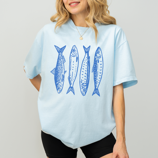 Sardine Graphic Tee – Nautical Coastal Shirt, Minimal Beach Fisherman Style for Women